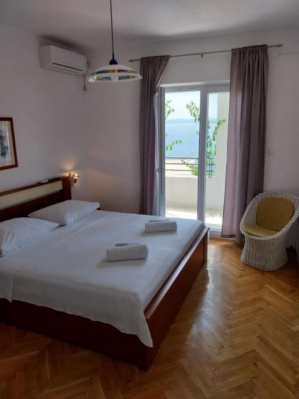 Apartments Josip Baška Voda Εξωτερικό φωτογραφία